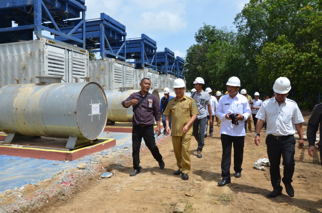 Pemkab Bertekad Atasi Ketersedian Listrik di 72 Kampung Yang Belum Teraliri Listri Oleh PLN